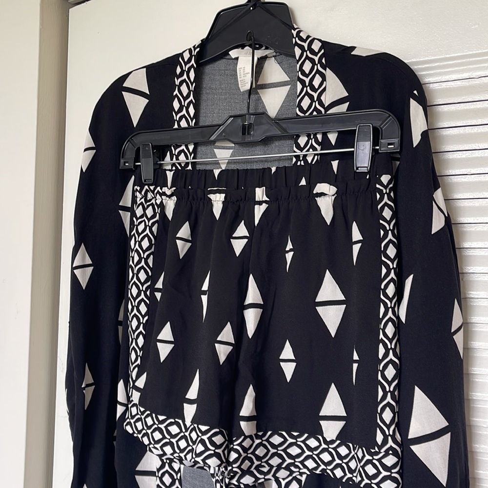 HM patterned co-ord set - shorts and  kimono